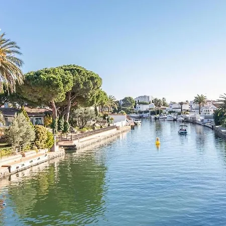 Joouvacations Villa Pani Empuriabrava Buitenkant foto