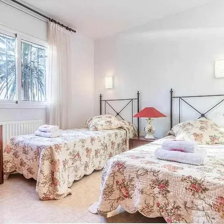 Joouvacations Villa Pani Empuriabrava Buitenkant foto